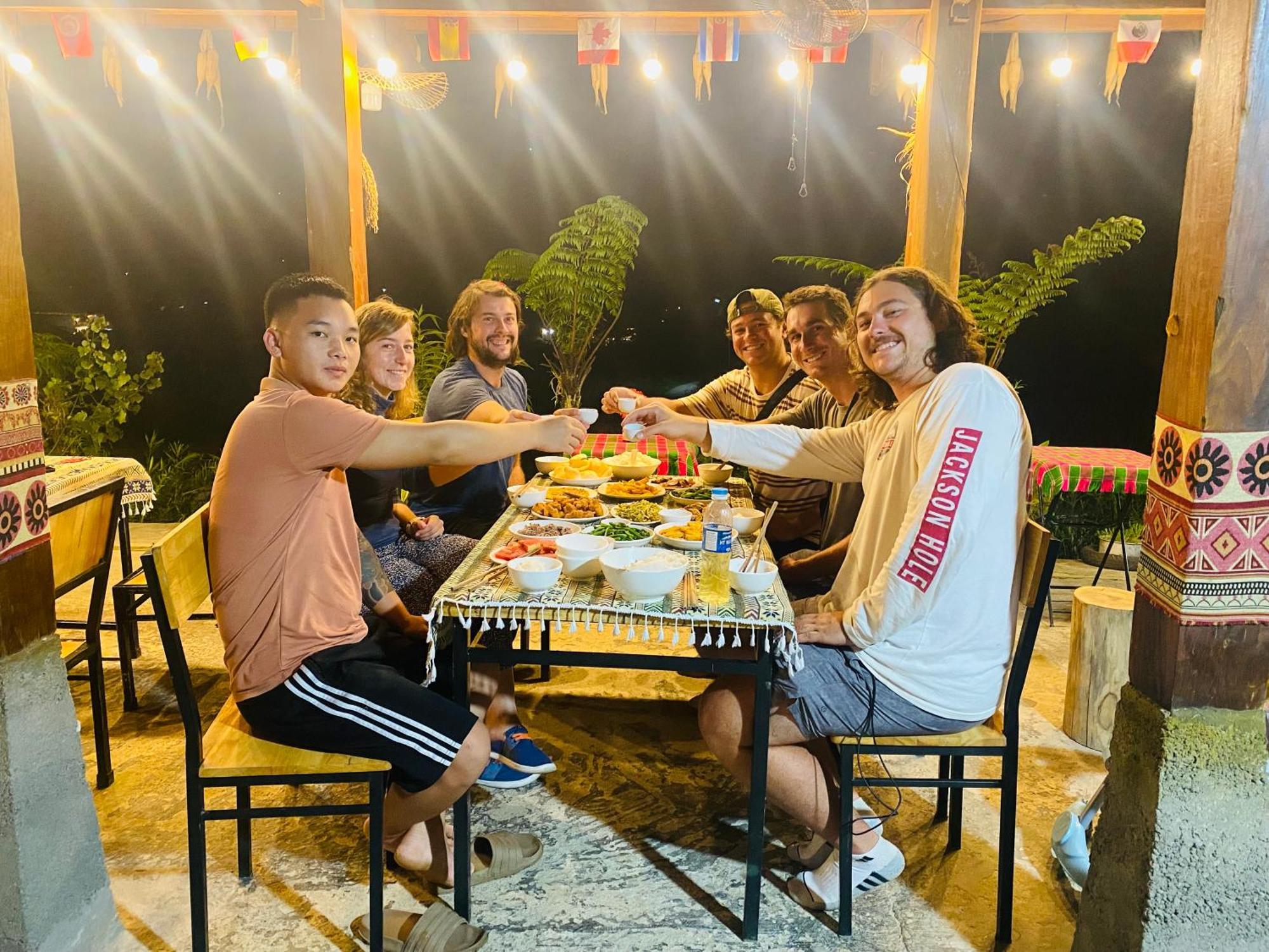 Du Gia Field View Homestay Làng Cac المظهر الخارجي الصورة