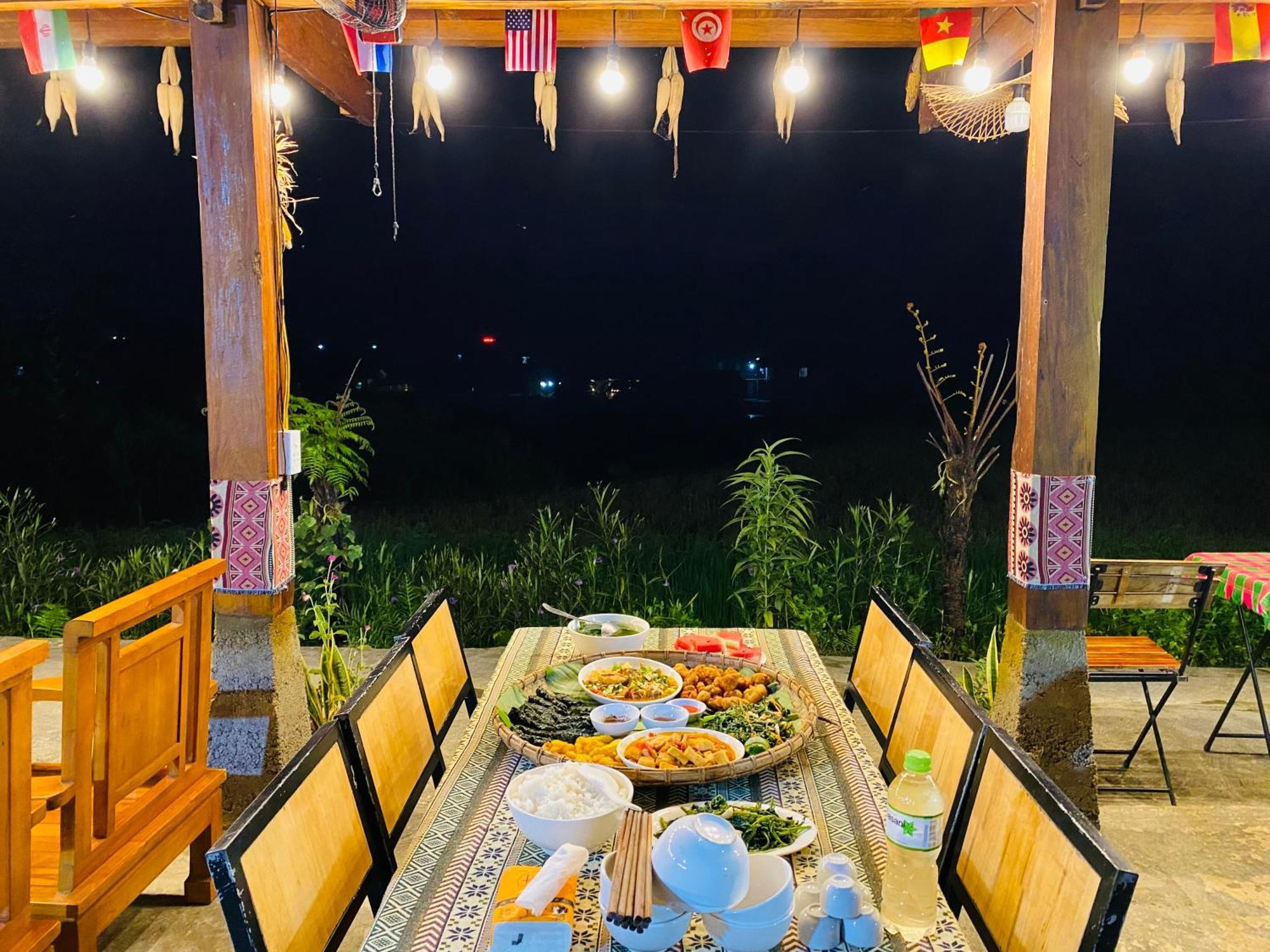 Du Gia Field View Homestay Làng Cac المظهر الخارجي الصورة