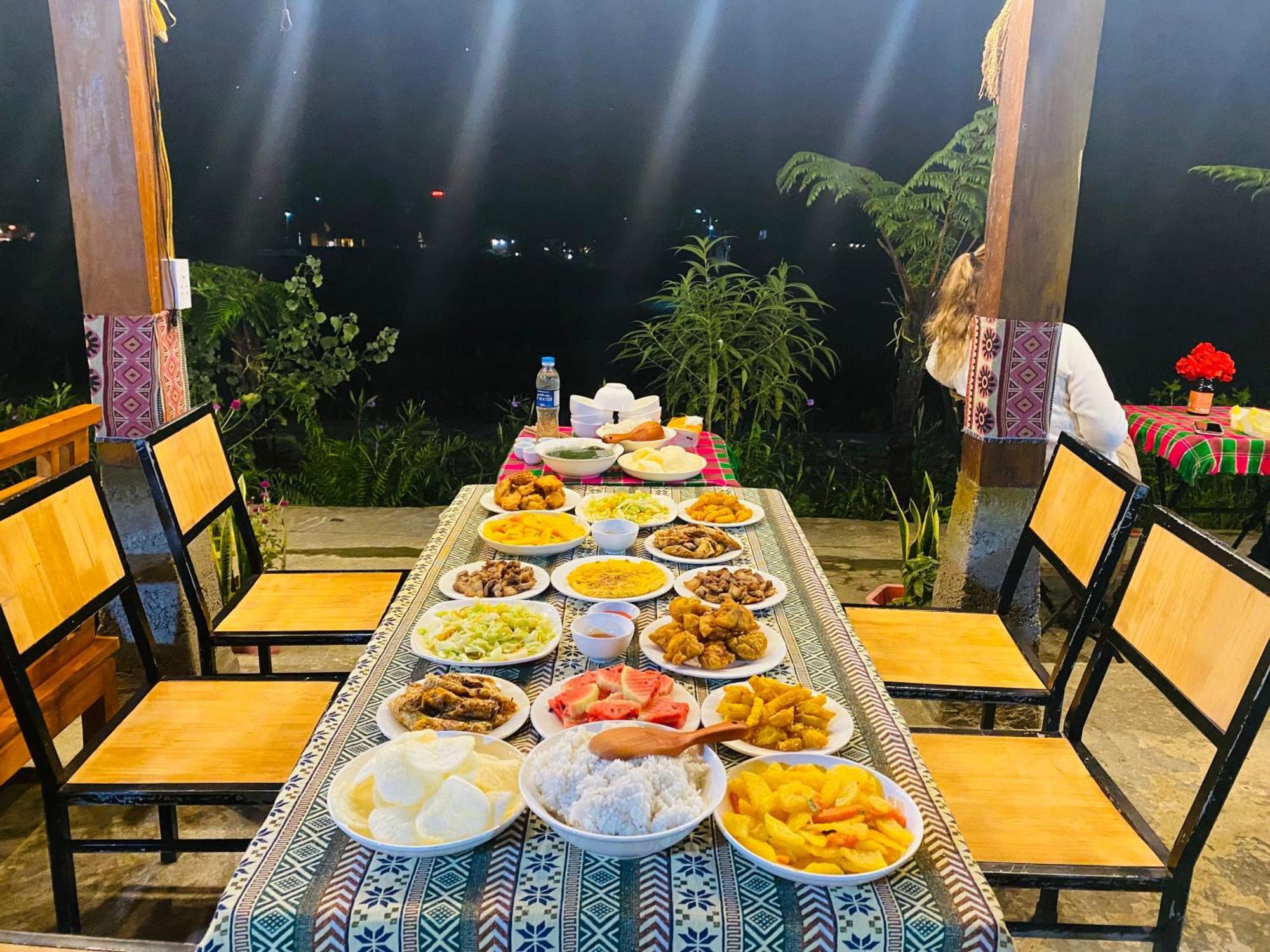 Du Gia Field View Homestay Làng Cac المظهر الخارجي الصورة