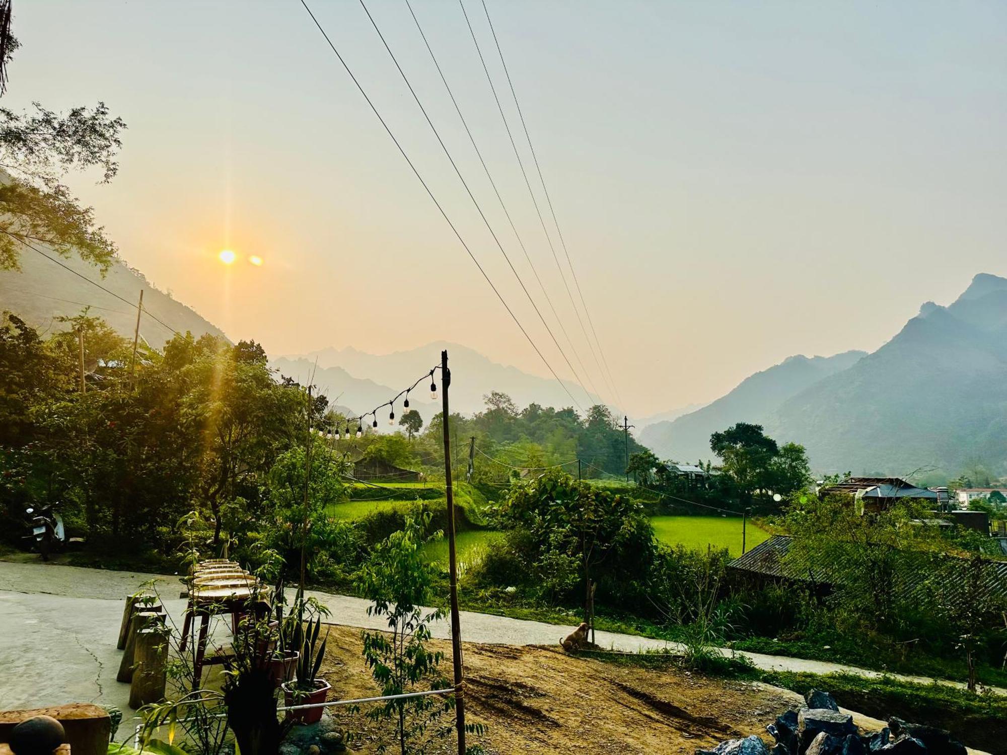 Du Gia Field View Homestay Làng Cac المظهر الخارجي الصورة